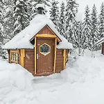 Dom wakacyjny Paljarinne - Ukkohallan Hissiliput 2 Kpl Sisaeltyy Hintaan